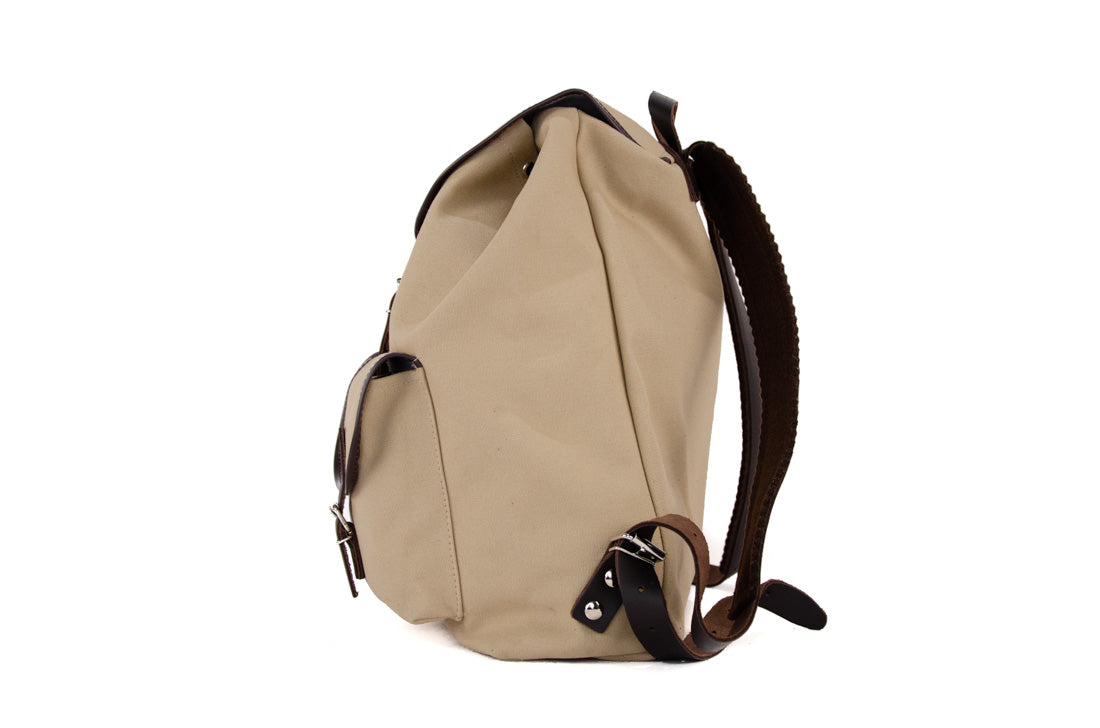 RU137 Baumwoll-Rucksack Sand mit dunkelbraunem Besatz