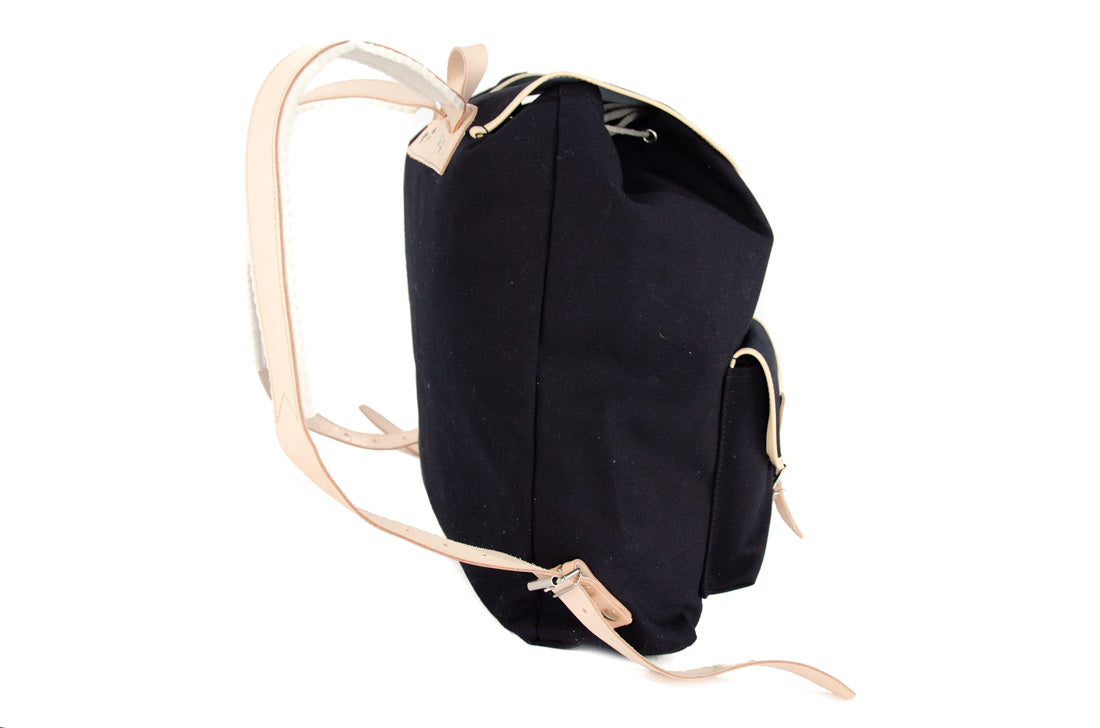 RU137 Baumwoll-Rucksack Schwarz mit hellem Besatz