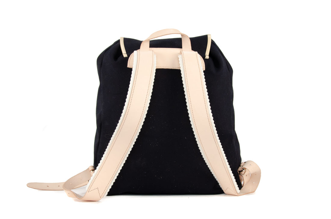 RU137 Baumwoll-Rucksack Schwarz mit hellem Besatz