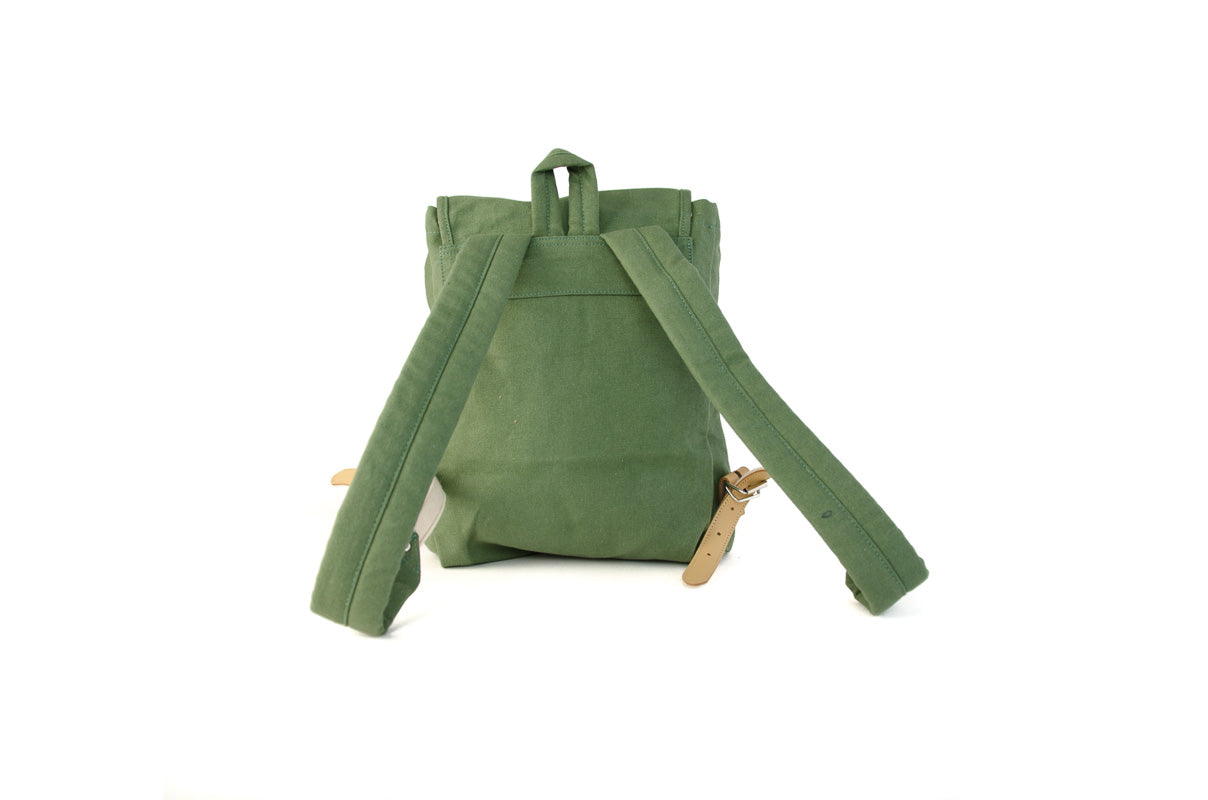 RU1379 Edelweiss Wander- u. City-Rucksack ca 8 L Oliv