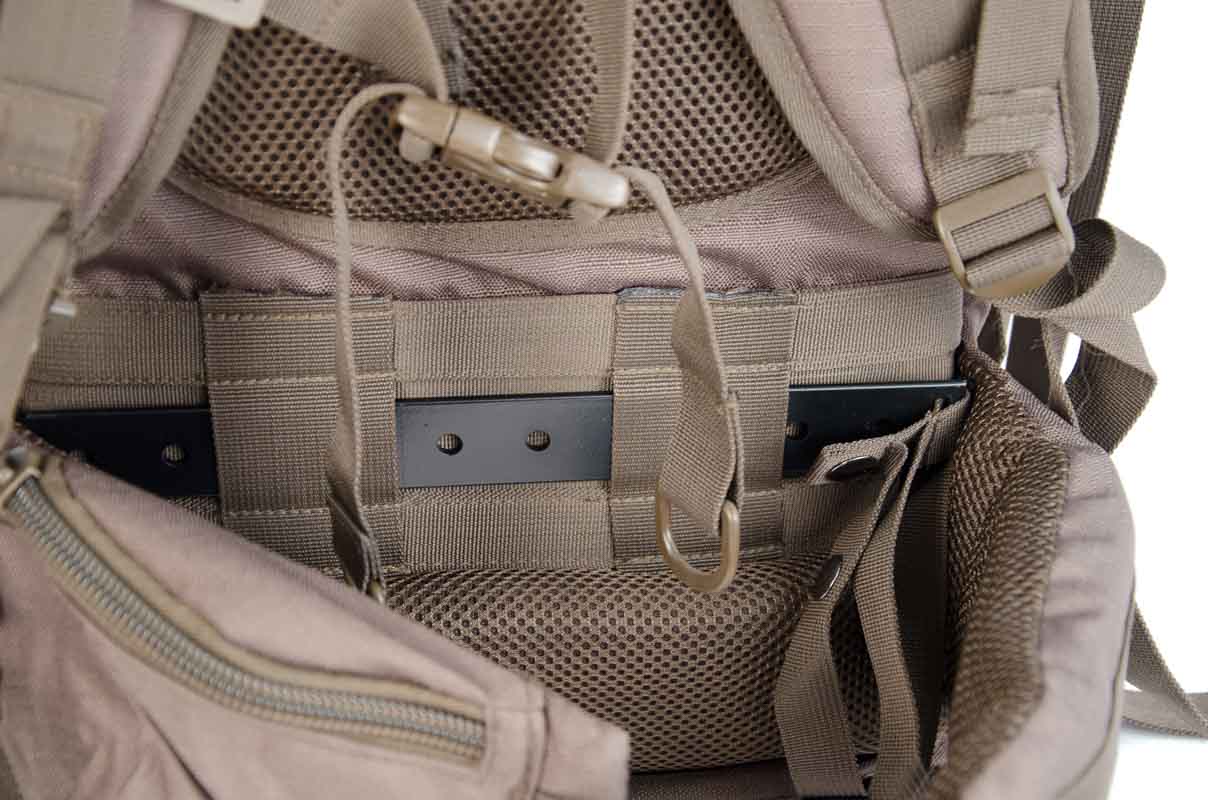 RU90 Militär-Alpinrucksack 50 L Oliv