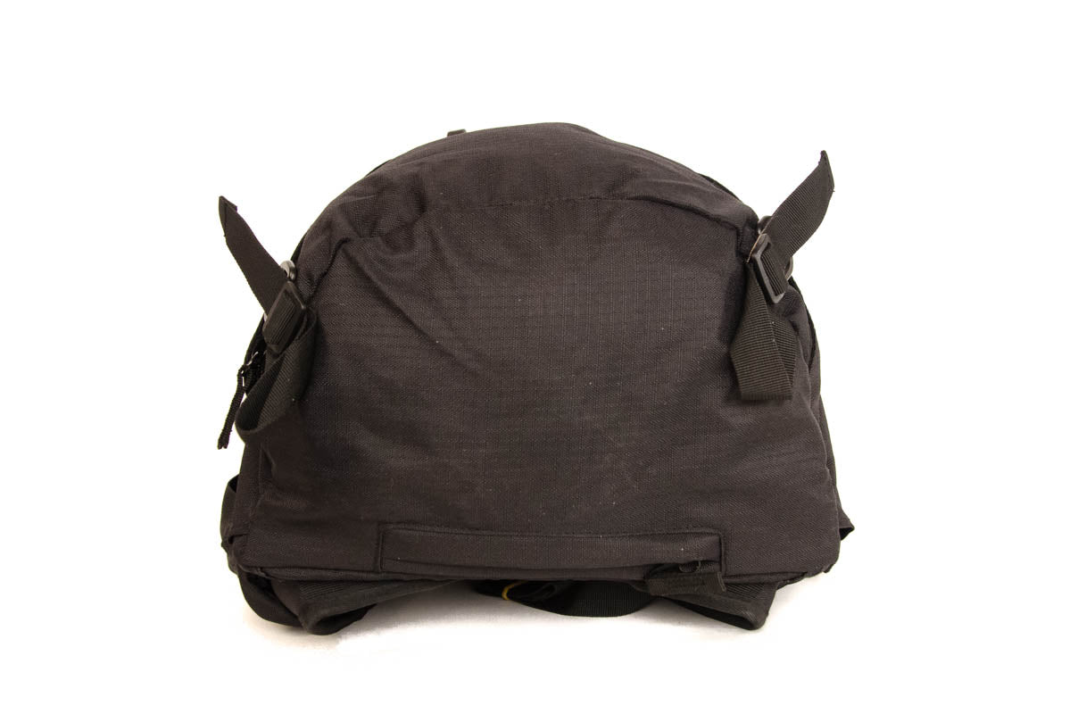 RU940 Rucksack mit gespanntem Netzrücken 35 L Schwarz
